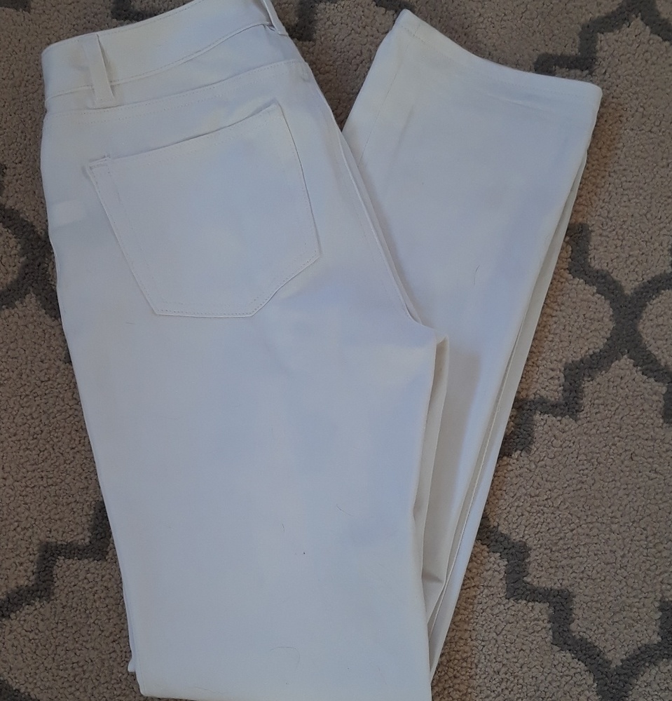 CHAPS White Jeans Like New 4